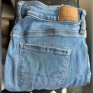 American Eagle Light Blue skinny Jeans sz 6